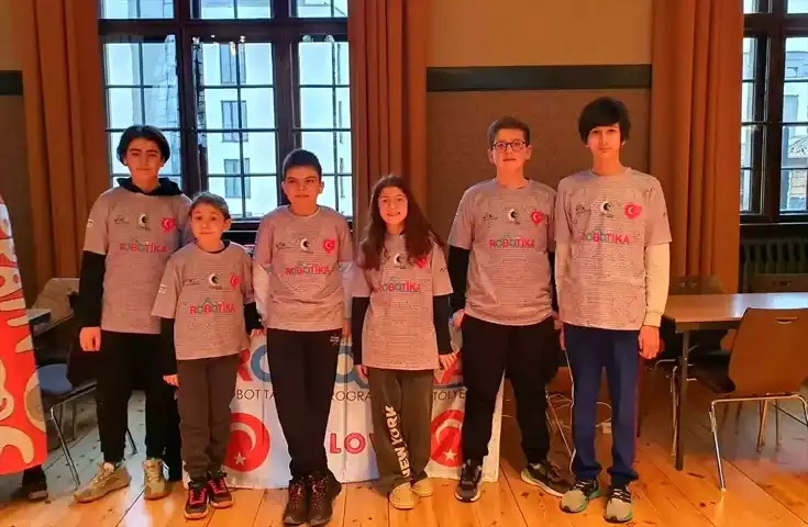 Ali Utku Durak, Berlin'de İki Robotik Ödülü Kazandı