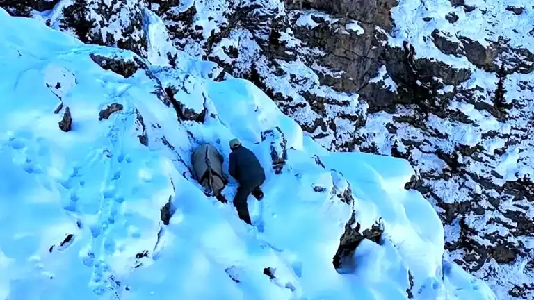 Dron, Kaçak Avcıyı Yakaladı!